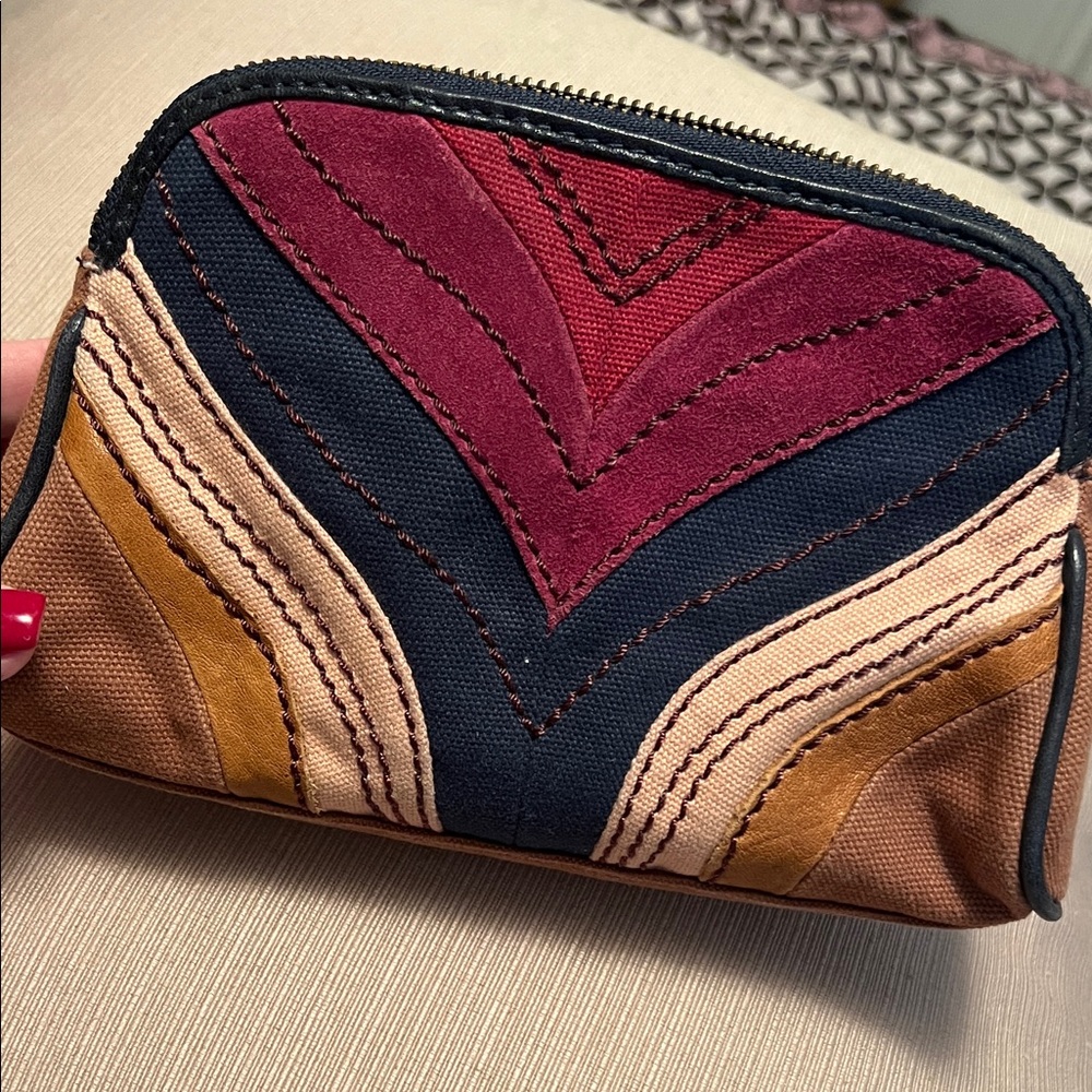 Fossil Chevron Pattern Cosmetic Bag - Red, Navy, Tan